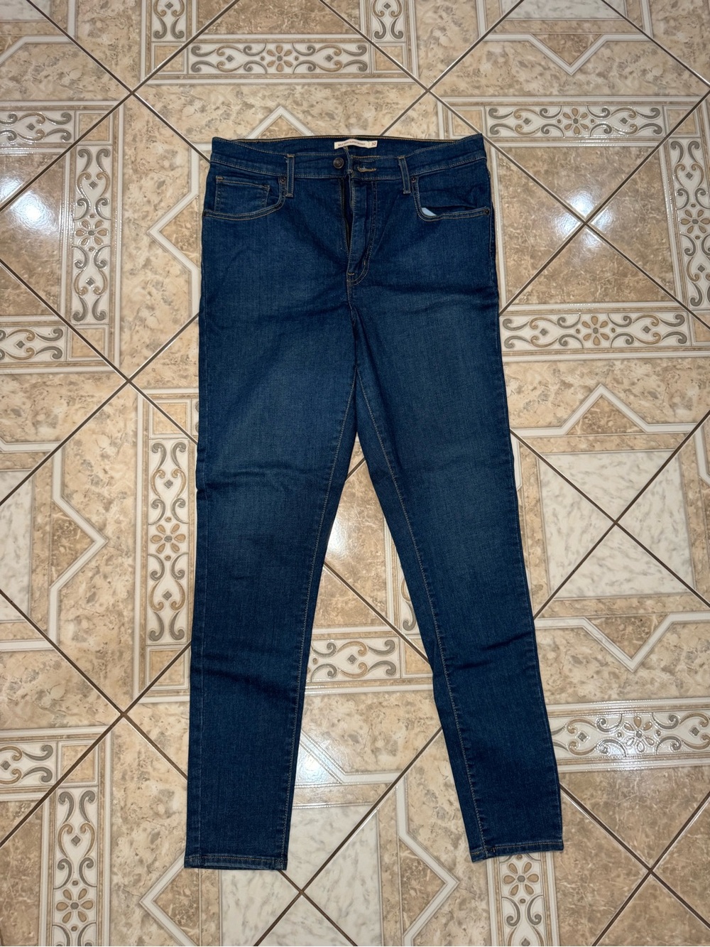 Levi's Women's Skinny Jeans - Dark Blue Denim